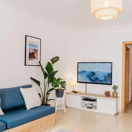 게스트하우스 House